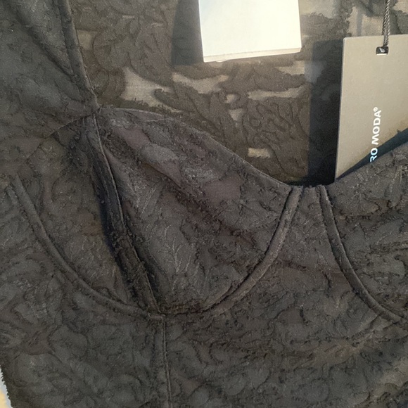 VERO MODA Women’s Lace Sweetheart Neckline Long Sleeve Crop Top Size XS - Picture 5 of 7